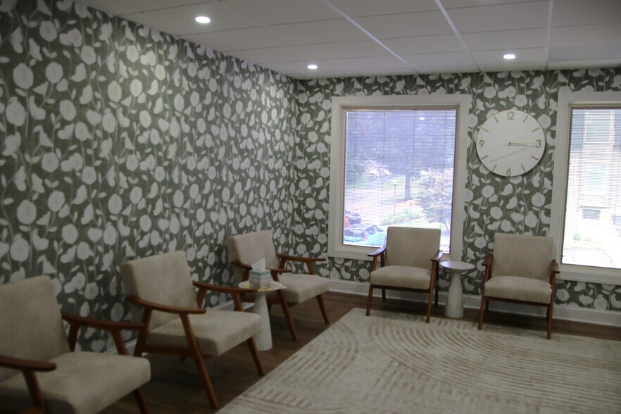 More Photos Of 640 Kreag Rd, Pittsford Office Residential For Lease