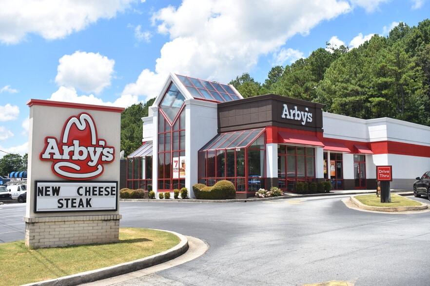 Primary Photo Of 2697 W Main St W, Snellville Fast Food For Sale