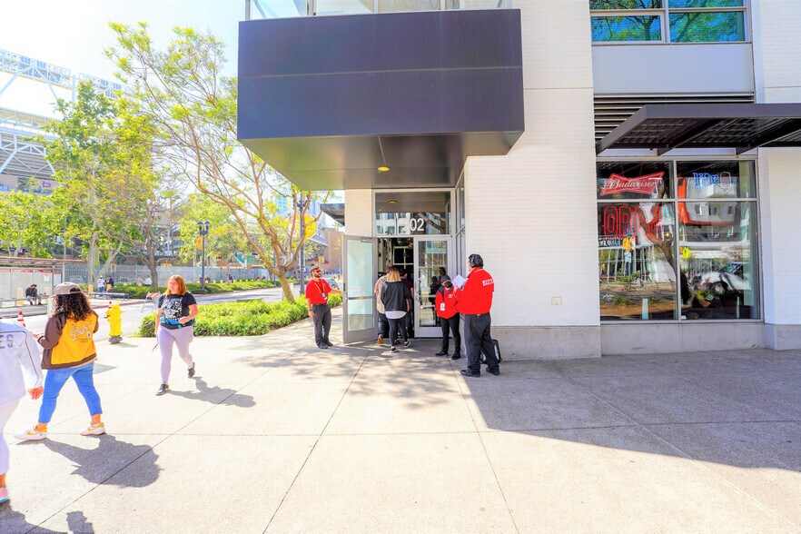 More Photos Of 206-222 Park Blvd, San Diego Apartments For Sale