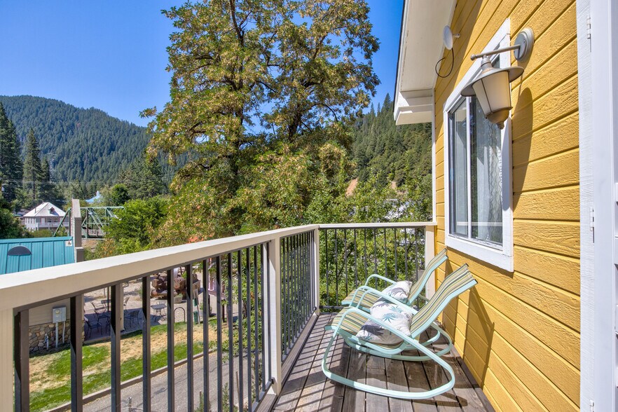 More Photos Of 200 Main St, Downieville Storefront Retail Residential For Sale