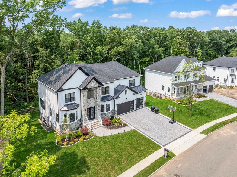 More Photos Of 8 Winthrop ct, East Brunswick Land For Sale