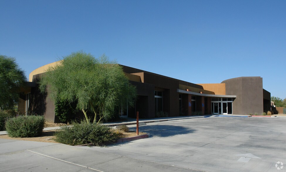 More Photos Of 73271 Fred Waring Dr, Palm Desert Medical For Lease