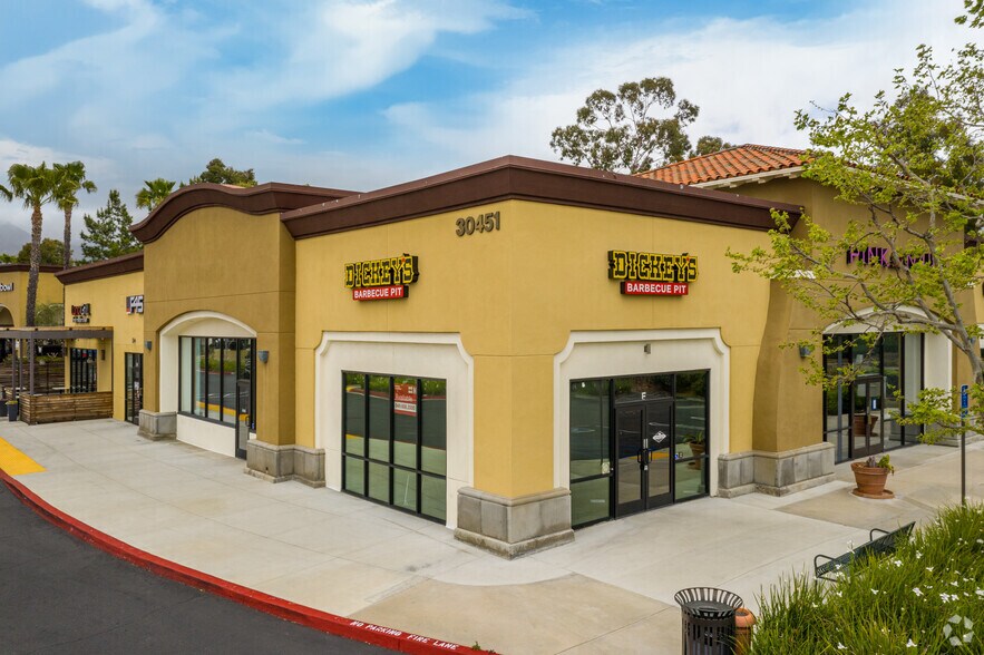 More Photos Of 30465 Avenida De Las Flores, Rancho Santa Margarita General Retail For Lease