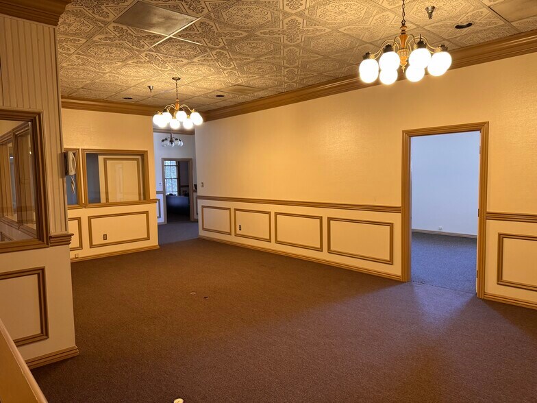 More Photos Of 1017 Front St, Sacramento Storefront Retail Office For Sale