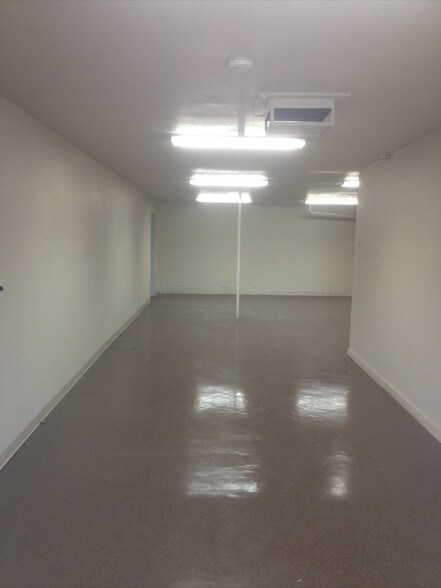 More Photos Of 1125 E 4th St, Reno Auto Repair For Sale