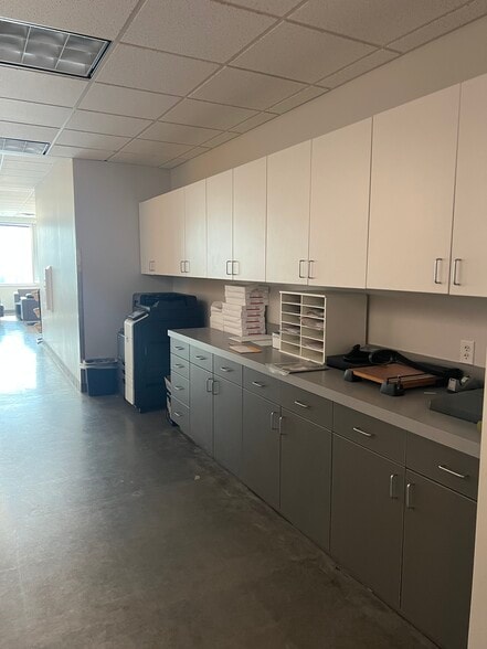 More Photos Of 10619 S Jordan Gtwy, South Jordan Office For Lease