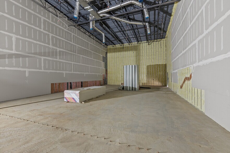 More Photos Of 8501 Auburn Blvd, Citrus Heights Freestanding For Sale