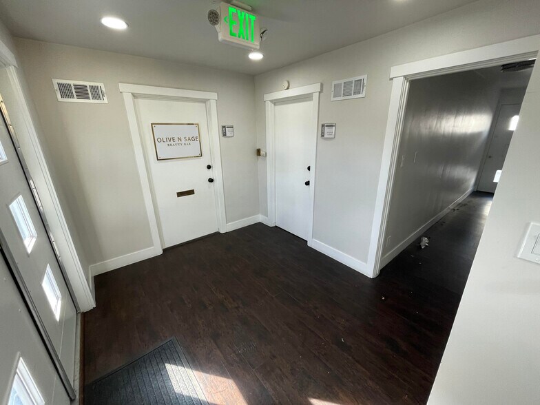 More Photos Of 105 Mount Rose St, Reno General Retail For Sale