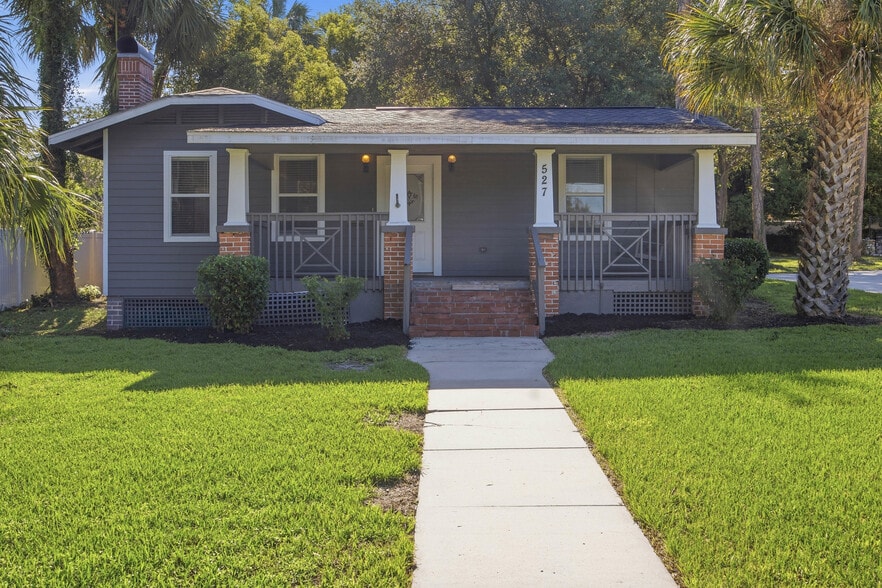 More Photos Of 527 NE 8th Ave, Ocala Office Residential For Sale