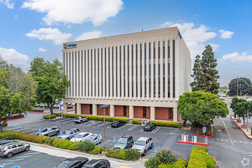 Primary Photo Of 480 4th Ave, Chula Vista Medical For Lease