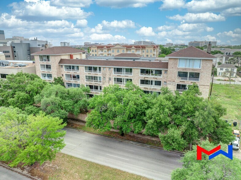 More Photos Of 2210 Dorrington St, Houston Multifamily For Sale