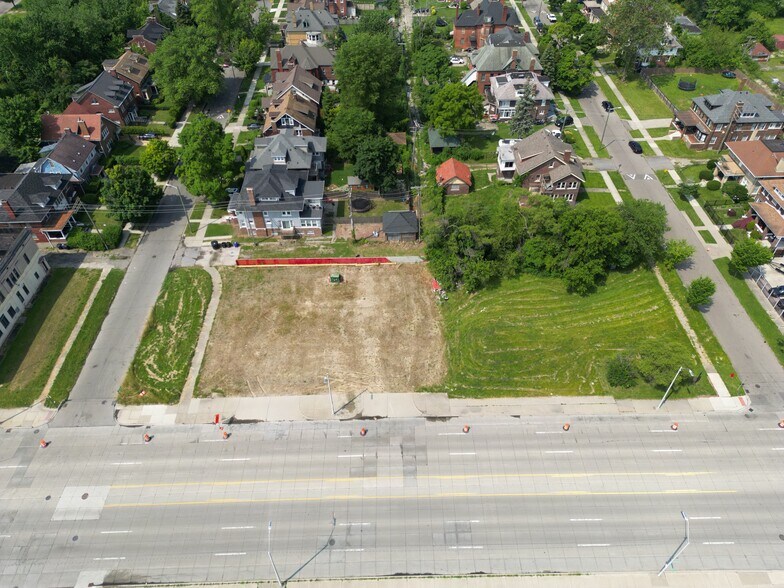 More Photos Of 11501 Woodward Ave, Detroit Land For Lease