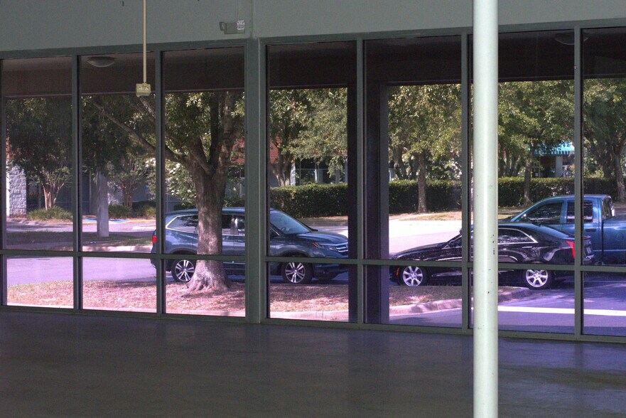 More Photos Of 1700 N Monroe St, Tallahassee Unknown For Lease