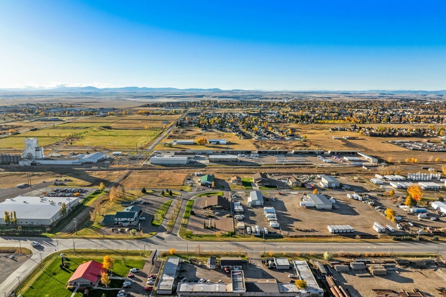 More Photos Of 5100-N Star Blvd, Great Falls Storefront Retail Office For Sale