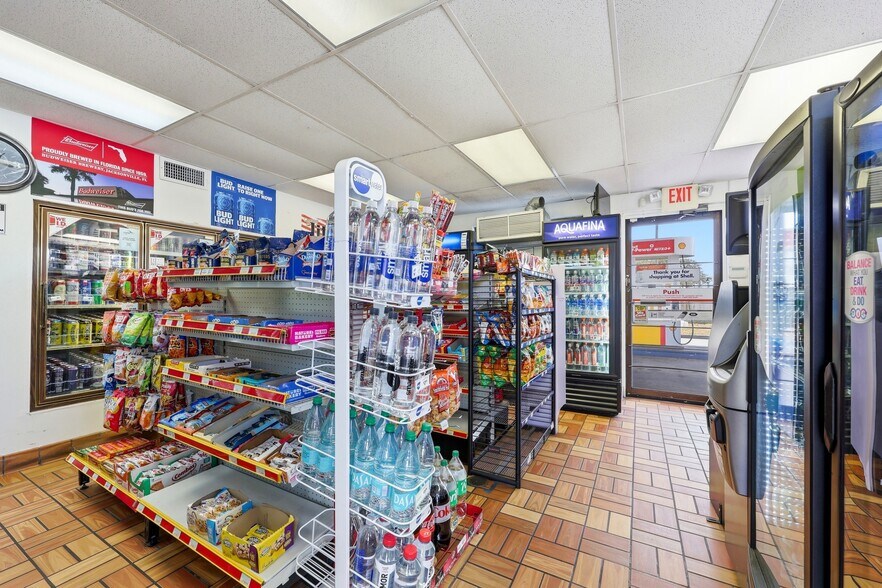 More Photos Of 2350 N Ponce De Leon Blvd, Saint Augustine Service Station For Sale