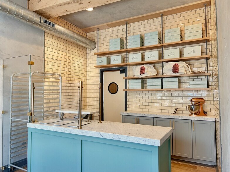 More Photos Of 1049 S Charles St, Baltimore Storefront Retail Residential For Sale