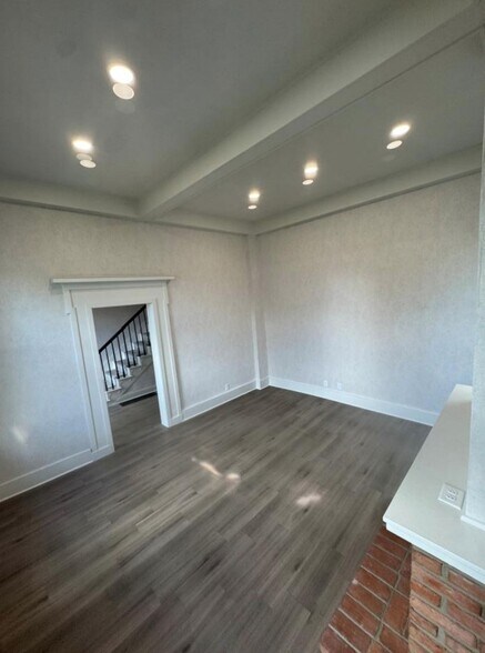 More Photos Of 121 N Wayne St, Saint Marys Office For Lease