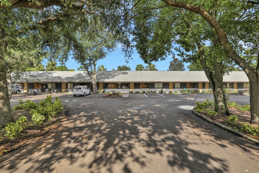 More Photos Of 1830 S Clyde Morris Blvd, Daytona Beach Apartments For Sale