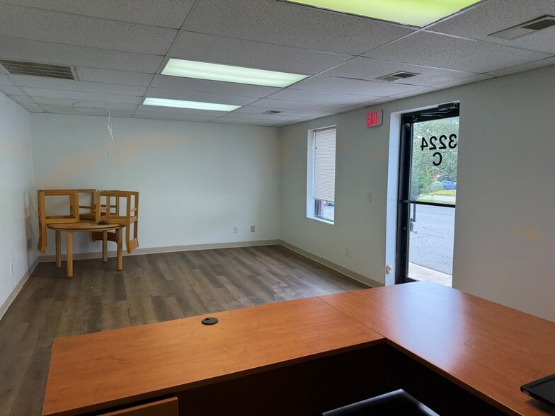 More Photos Of 3224 Westwood Industrial Dr, Monroe Warehouse For Lease