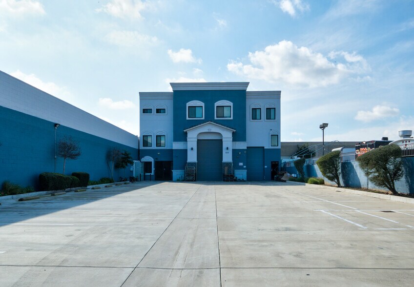 More Photos Of 2213 Edwards Ave, South El Monte Warehouse For Lease