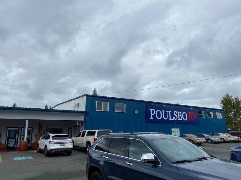 More Photos Of 12218 Highway 99, Everett Auto Dealership For Sale