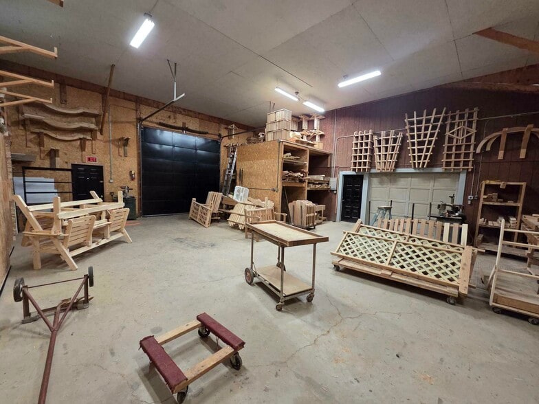 More Photos Of 7570 Seneca St, East Aurora Office For Sale