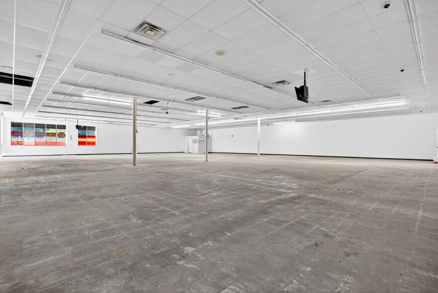 More Photos Of 1925 W Allegheny Ave, Philadelphia Freestanding For Sale
