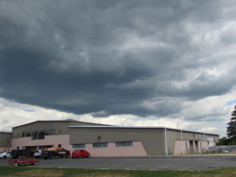 More Photos Of 2120 Old Gatesburg Rd, State College Manufacturing For Lease