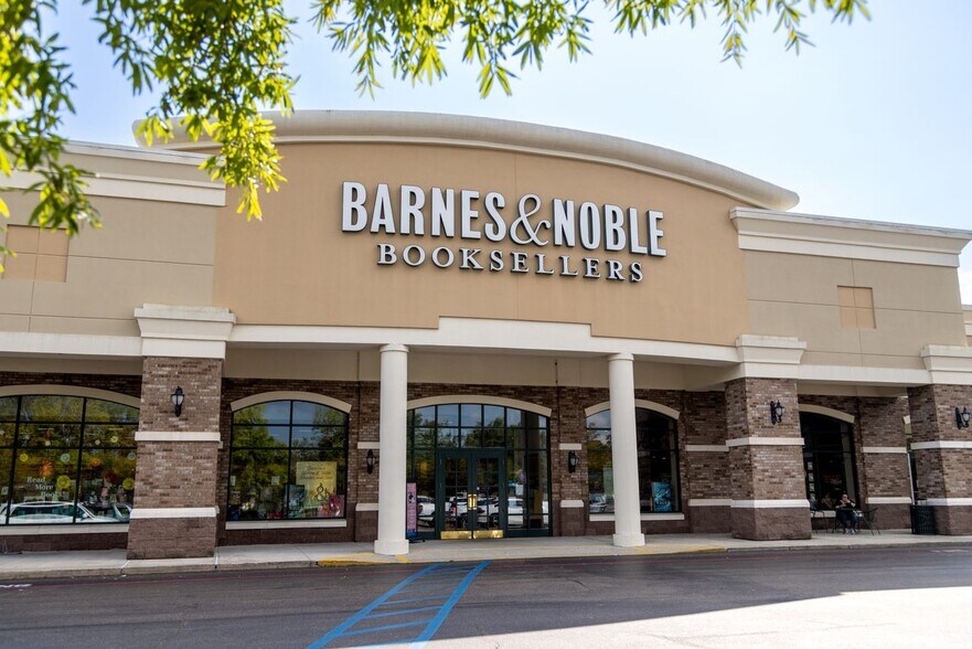 More Photos Of 3474 Highway 190, Mandeville Unknown For Lease