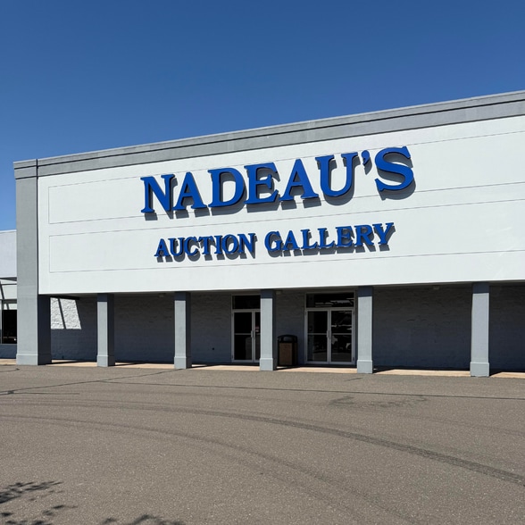 Primary Photo Of 25 Meadow Rd, Windsor Showroom For Lease