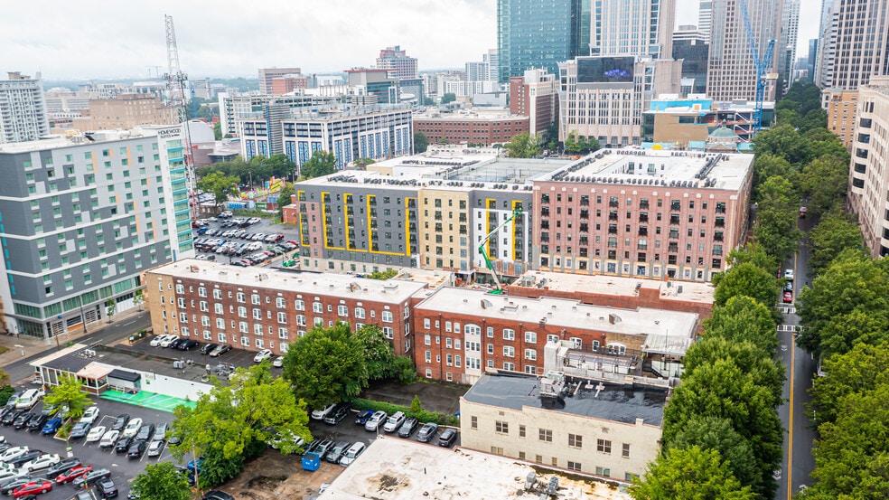 More Photos Of 508 N Tryon St N, Charlotte Apartments For Sale