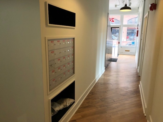 More Photos Of 243 N 5th St, Columbus Office For Lease