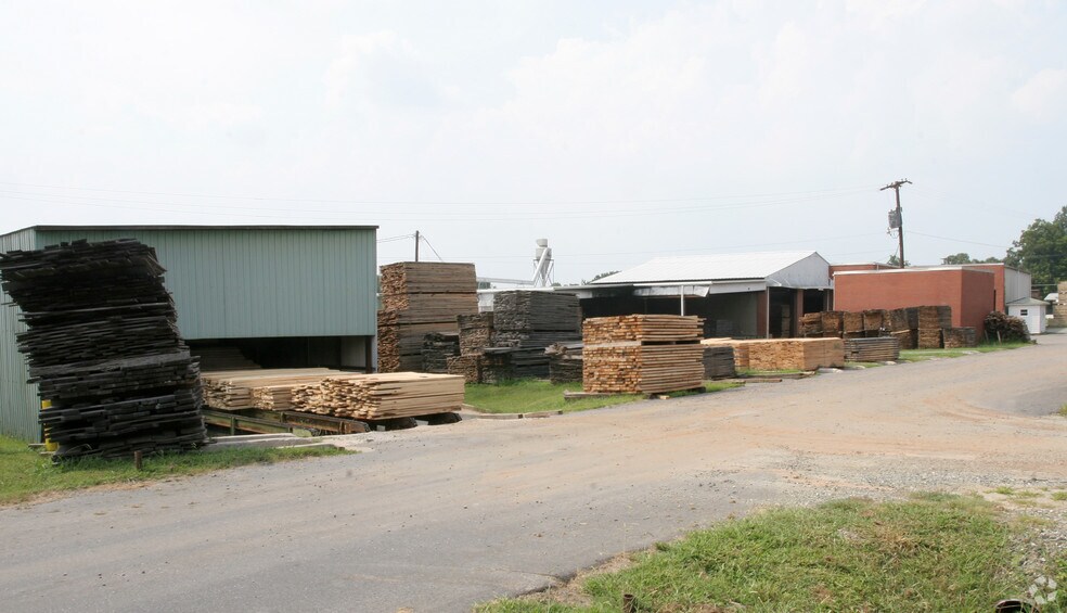 More Photos Of 1221 Thrower Rd, Pleasant Garden Manufacturing For Sale