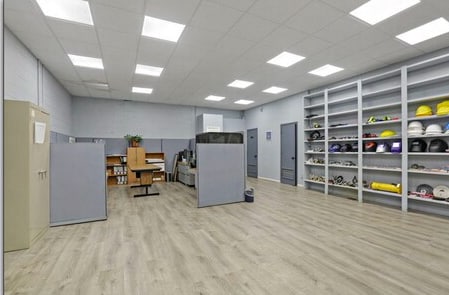 More Photos Of 3720 Hawthorne Ct, Waukegan Warehouse For Sale
