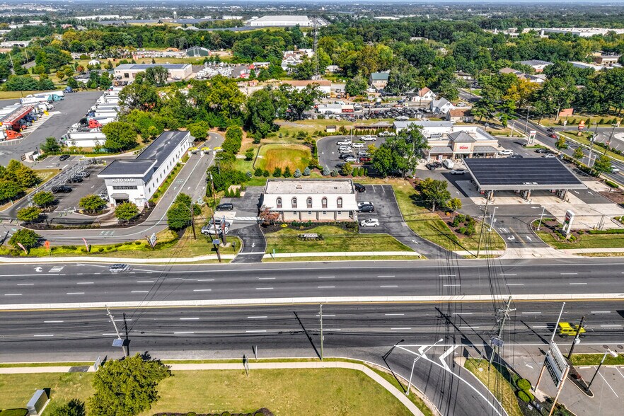 More Photos Of 2605 US 130, Cinnaminson Office For Lease