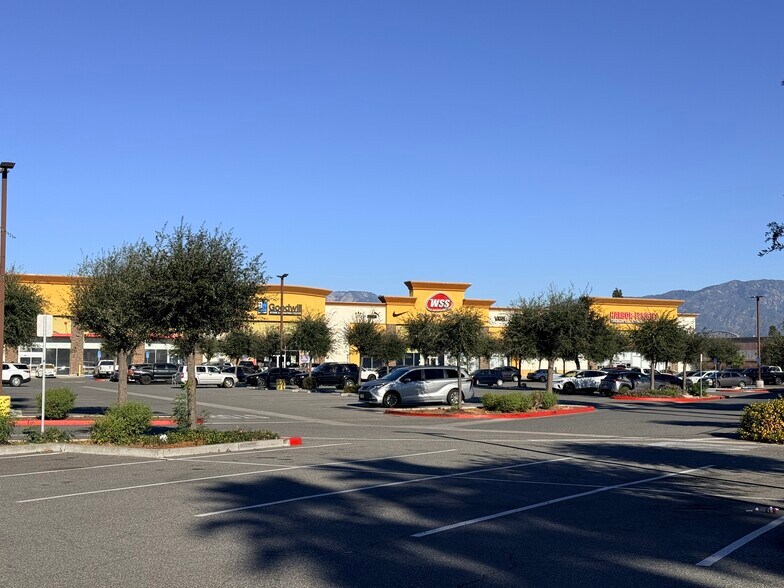 More Photos Of 1255-1313 N Hacienda Blvd, La Puente Unknown For Lease