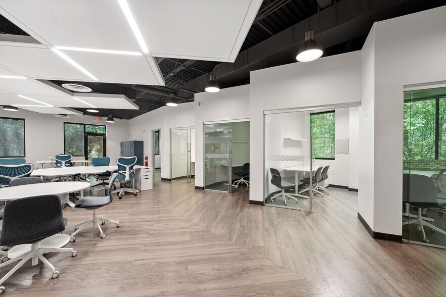 More Photos Of 3210 Fairhill Dr, Raleigh Office For Sale
