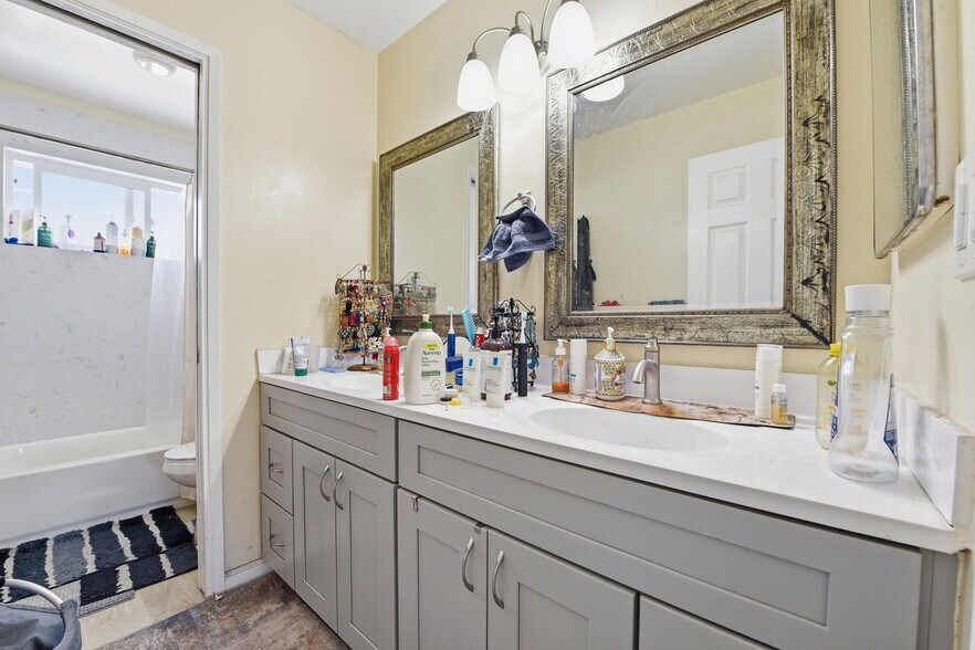 More Photos Of 1195 Weyburn Ln, San Jose Apartments For Sale