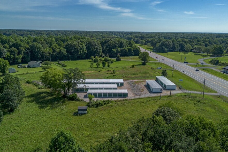 More Photos Of 2821 Highway 43 S, Leoma Specialty For Sale