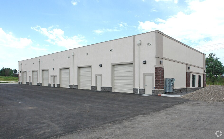 More Photos Of 23730-23750 W 83rd Ter, Shawnee Warehouse For Lease