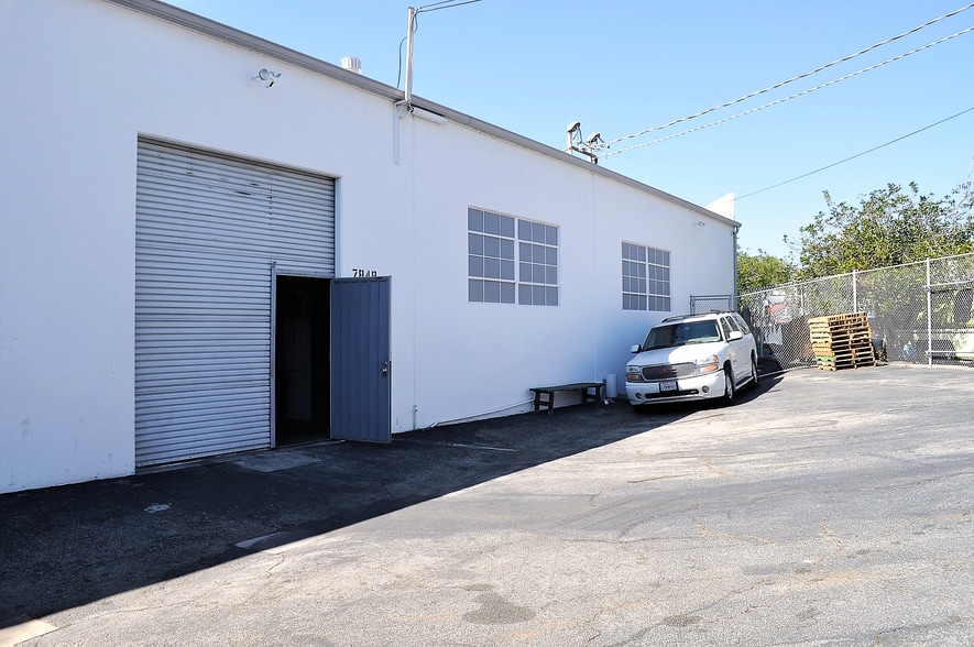 More Photos Of 7848 San Fernando Rd, Sun Valley Warehouse For Lease