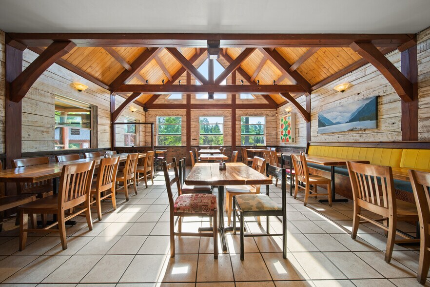 More Photos Of 7439 Frontier St, Pemberton Restaurant For Sale