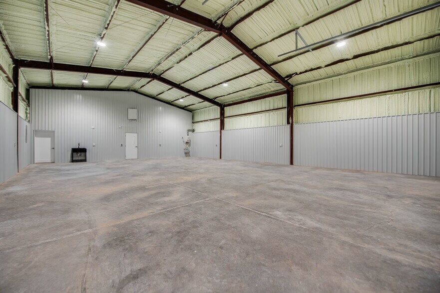 More Photos Of 1714 N FM 1788, Midland Warehouse For Lease