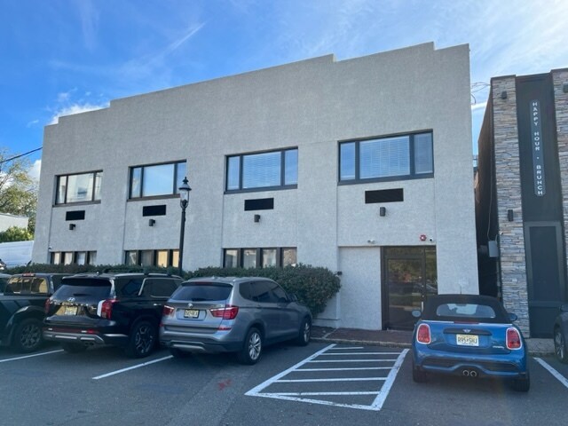 More Photos Of 15 Valley St, South Orange Office For Lease