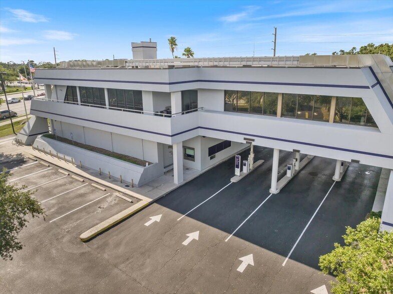 More Photos Of 1000 N Tamiami Trl, Nokomis Bank For Sale