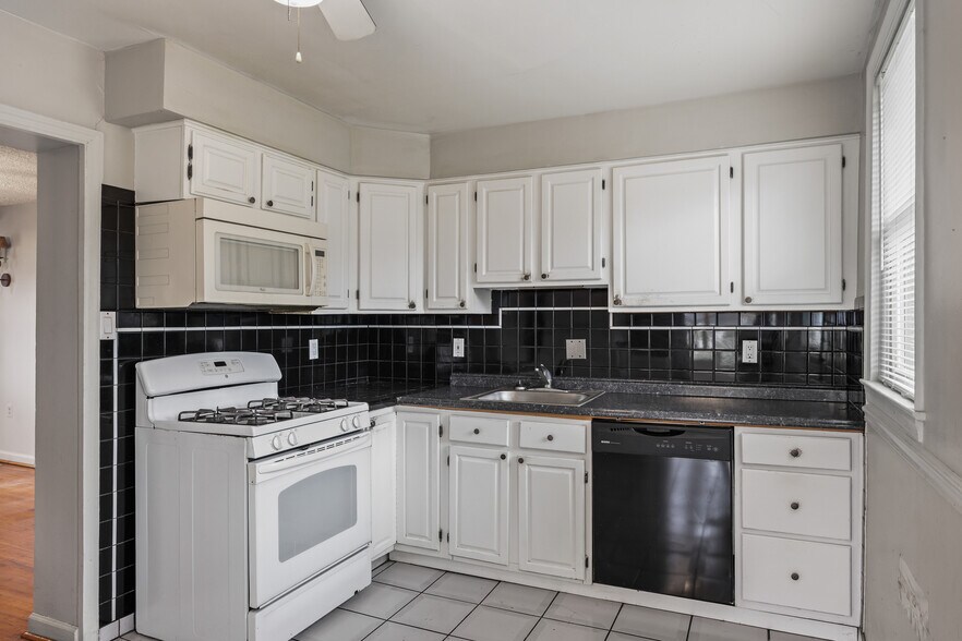 More Photos Of 214 S White Horse Pike, Waterford Works Office For Sale