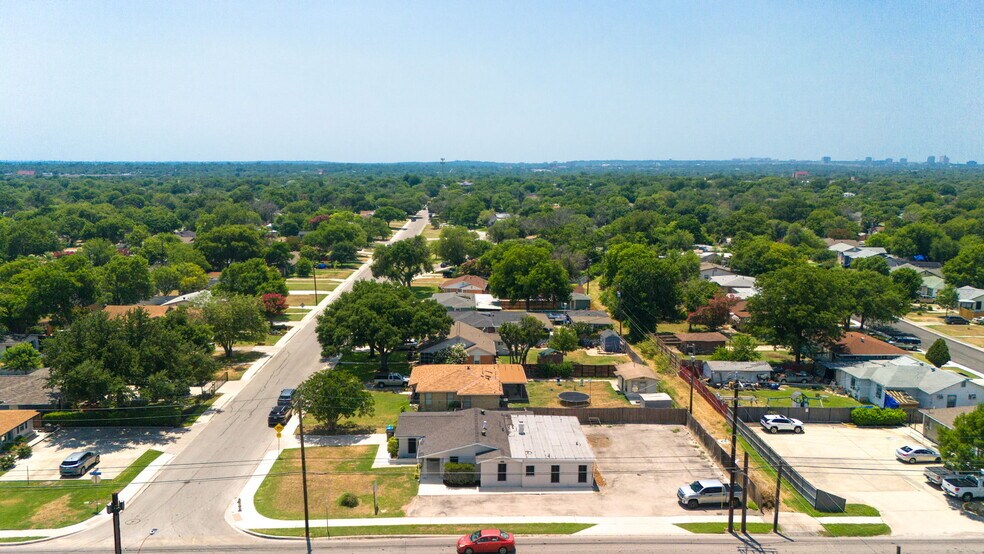 More Photos Of 5231 San Pedro Ave, San Antonio Office Residential For Sale