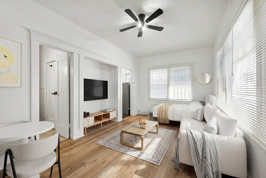 More Photos Of 623 E Broadway, Long Beach Apartments For Sale