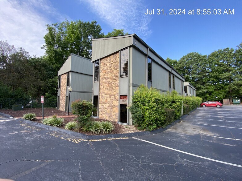 Primary Photo Of 1100 Logger Ct, Raleigh Office For Lease