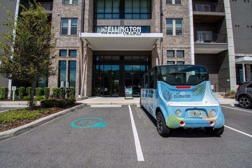 More Photos Of 234 E Mitchell Hammock Rd, Oviedo Apartments For Lease